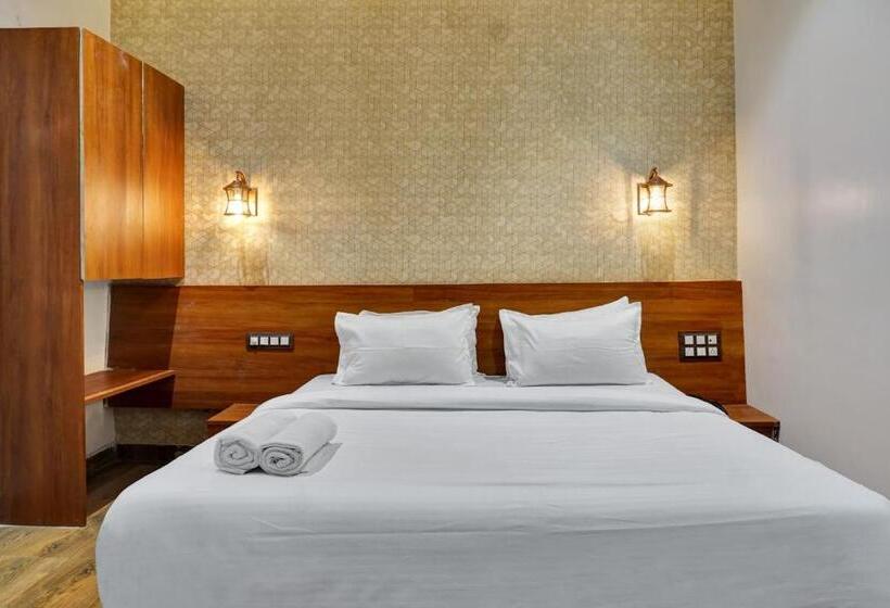 Hotel Omkar Executive