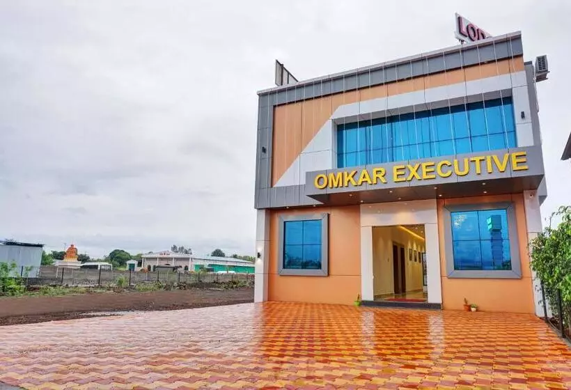 ホテル Omkar Executive
