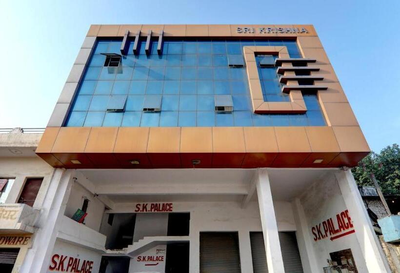 هتل Oyo Flagship Sri Krishna Palace