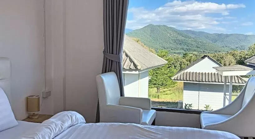 ペンション Pai Sunrise Camping Resort