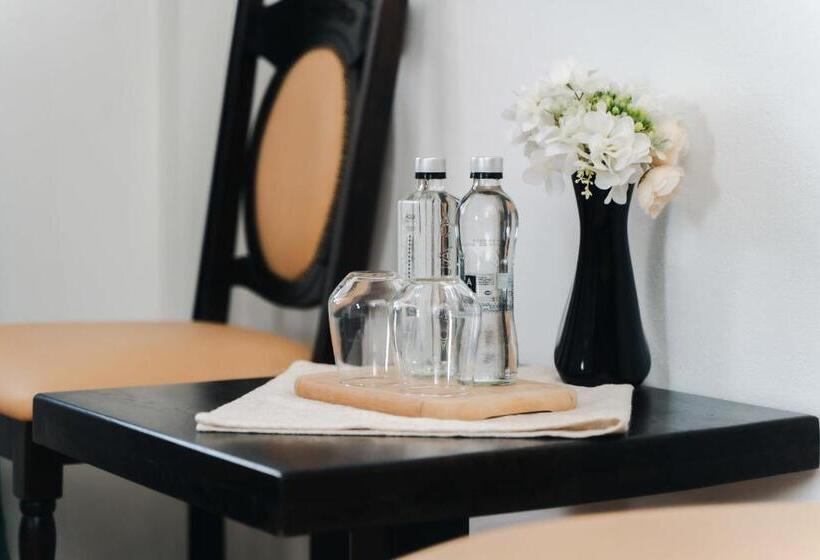 مبيت وإفطار Pensiunea Tara Codrului