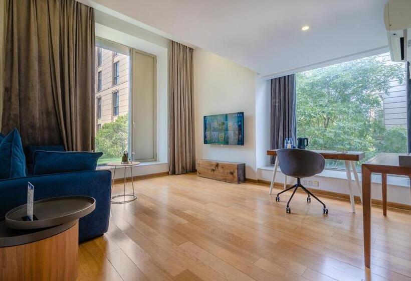 בית מלון כפרי Boutique Houtel Shanghai Lujiazui