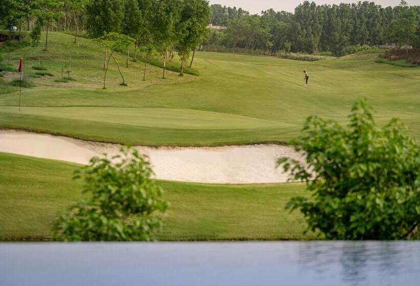 בית מלון כפרי Mysa Zinc Journey By The Fern, Nani Devati