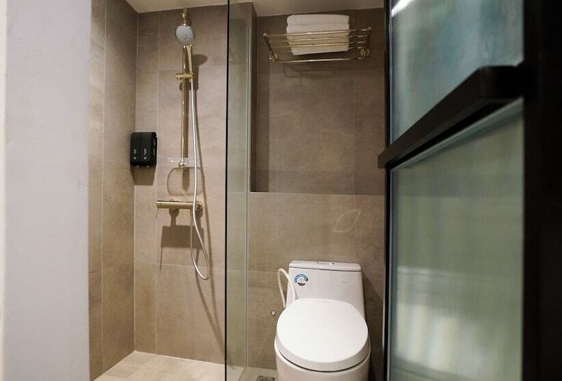 هتل St Signature Bugis Middle