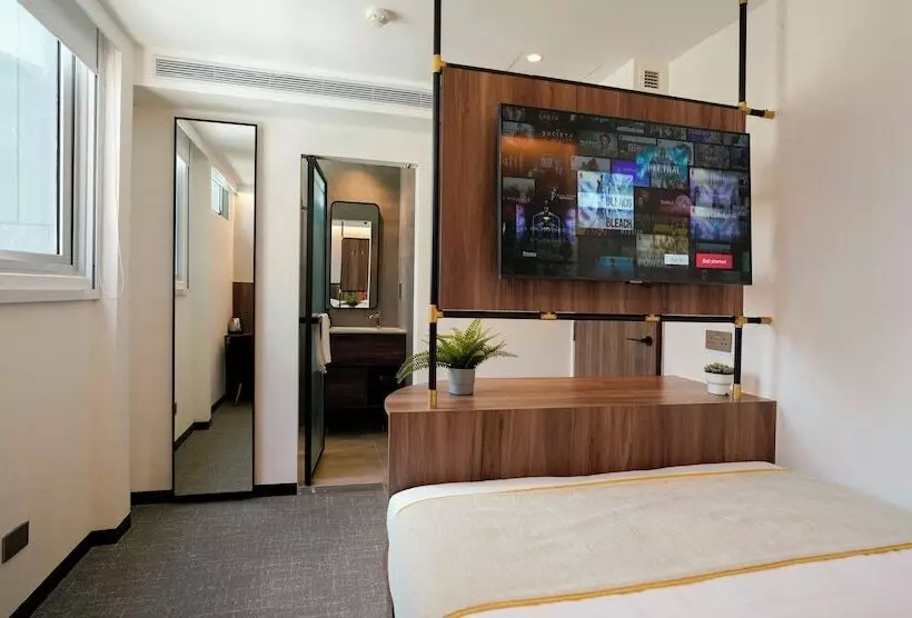 هتل St Signature Bugis Middle