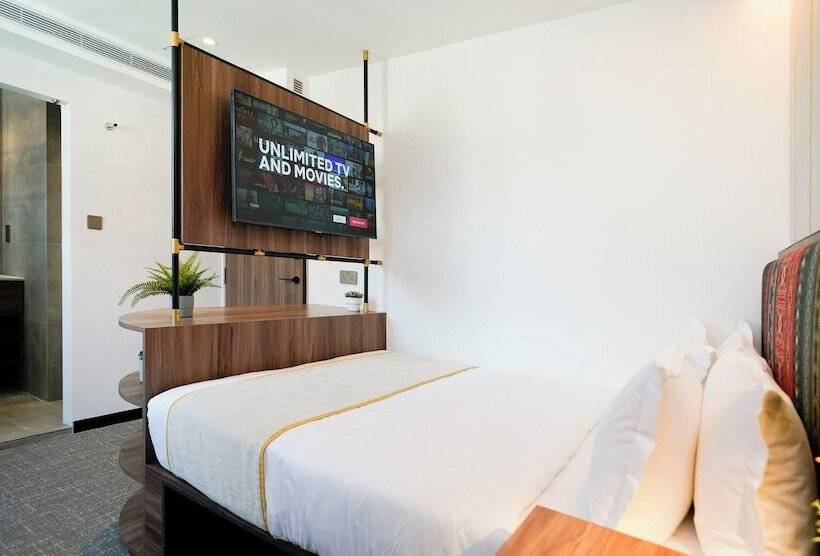 هتل St Signature Bugis Middle