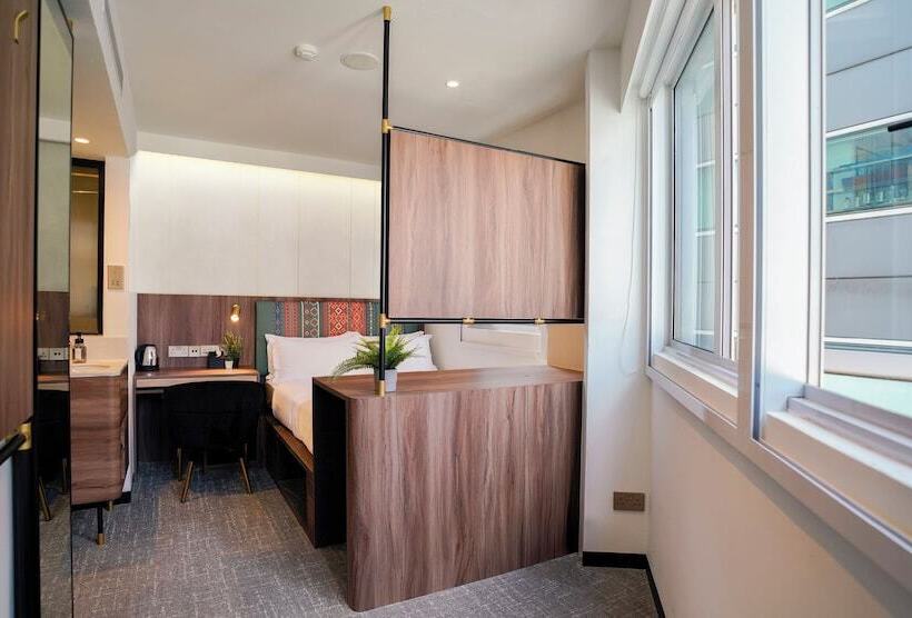 هتل St Signature Bugis Middle