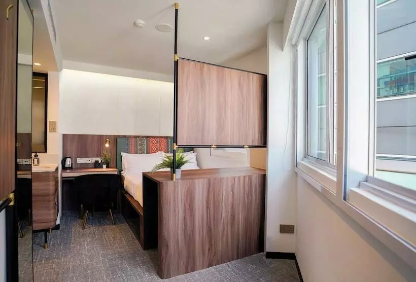 هتل St Signature Bugis Middle