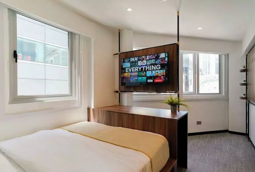 هتل St Signature Bugis Middle