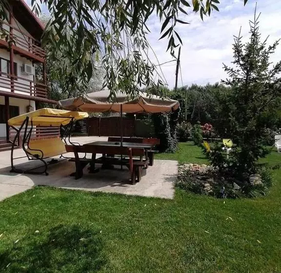 پانسیون Casa Carp Calarasi