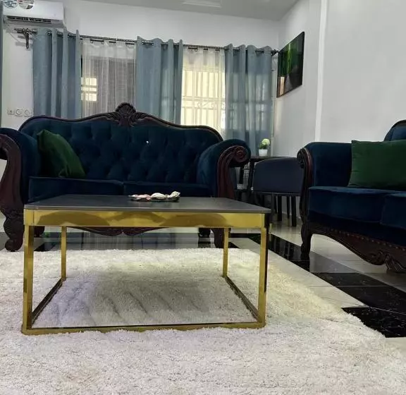 پانسیون Deluxe Mansion