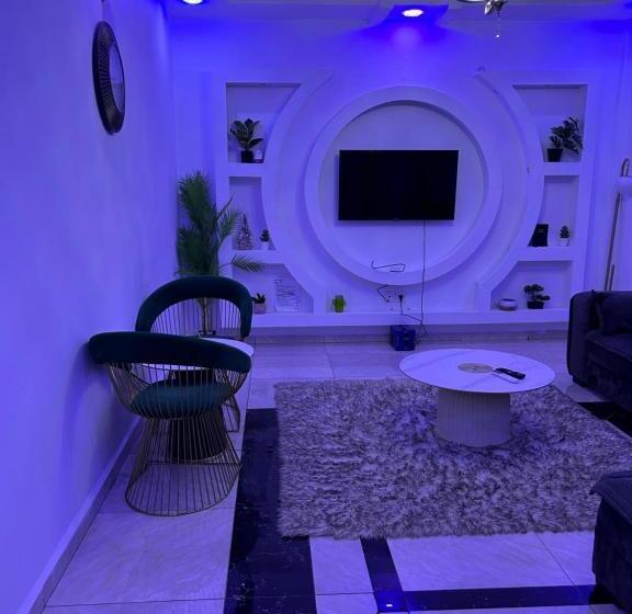 پانسیون Deluxe Mansion