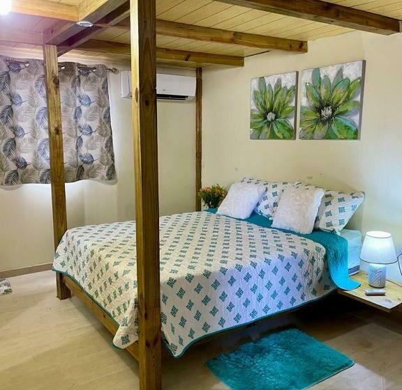 تختخواب و صبحانه Casa Mano Juan