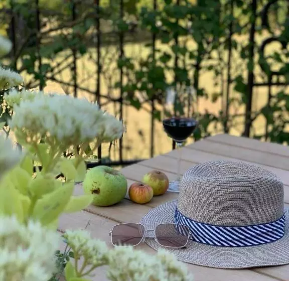 Aamiaismajoitus (B&B) Château Gautoul