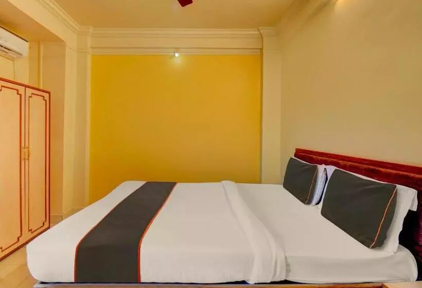 Collection O Hotel Madhuban Resort