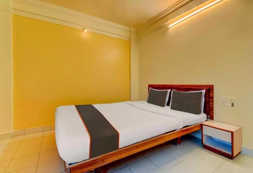 Collection O Hotel Madhuban Resort