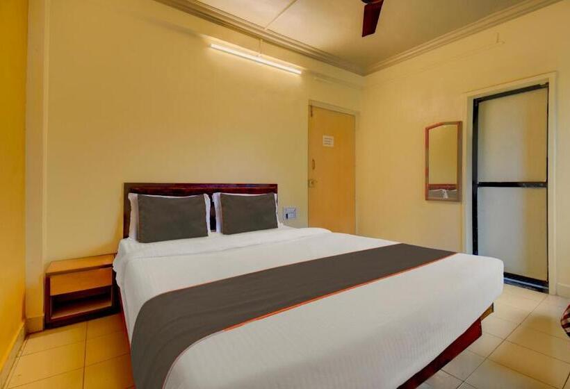 Collection O Hotel Madhuban Resort