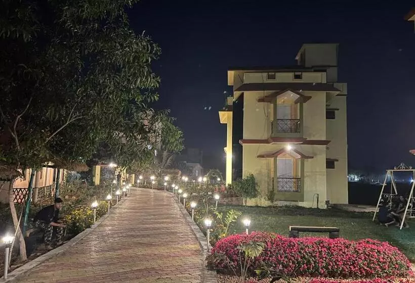 Hotelli Mayabon Resort Bolpur