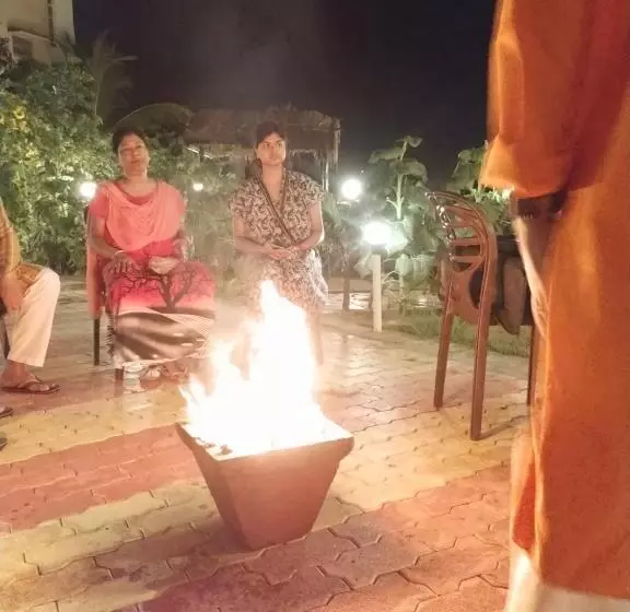 Hotelli Mayabon Resort Bolpur