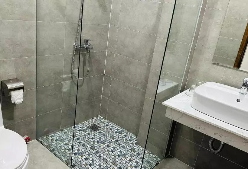 هتل Na Hostel Hue