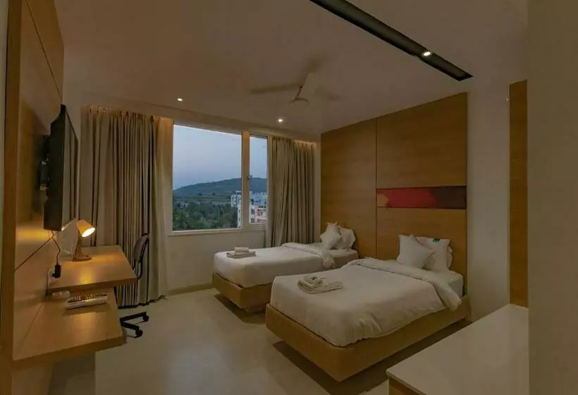 Hotelli Ocean Breeze Stay And Relax