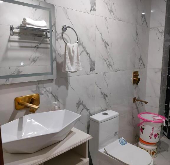 호텔 The Jains Resort