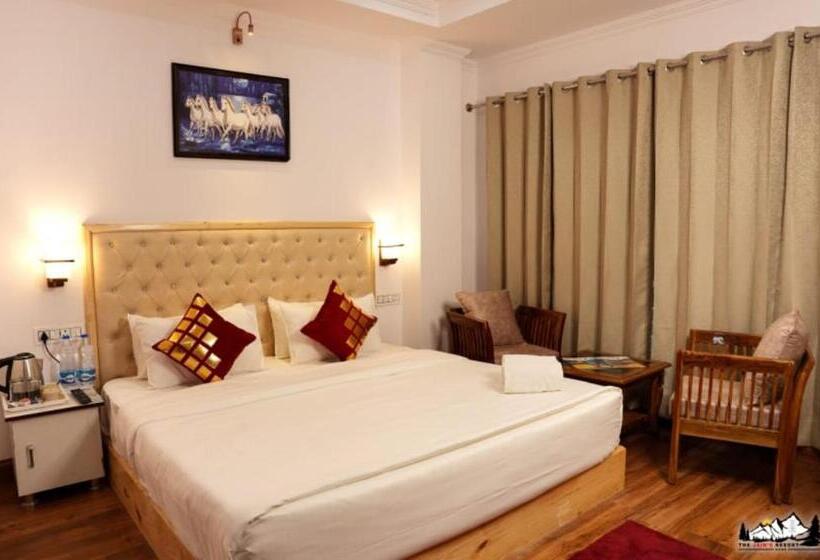 호텔 The Jains Resort