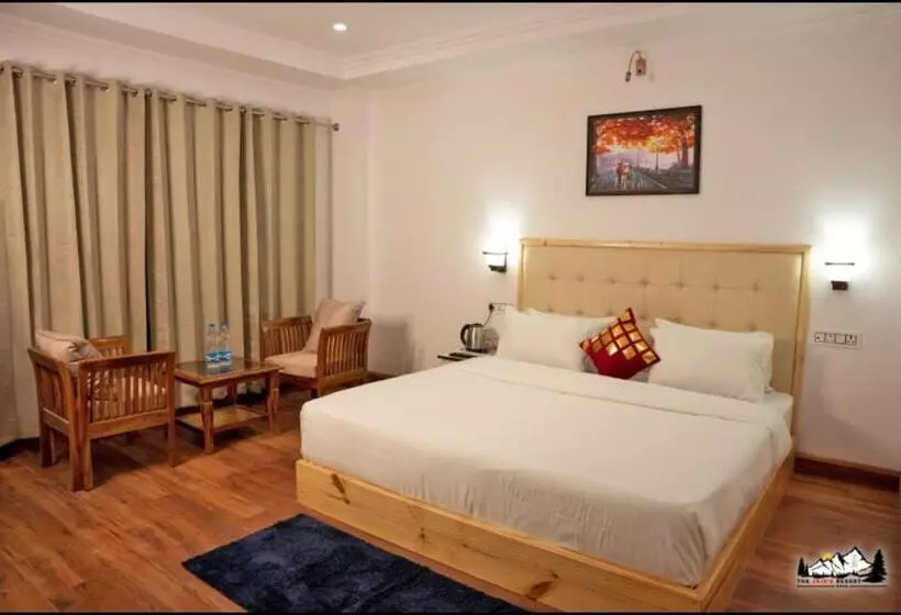ホテル The Jains Resort