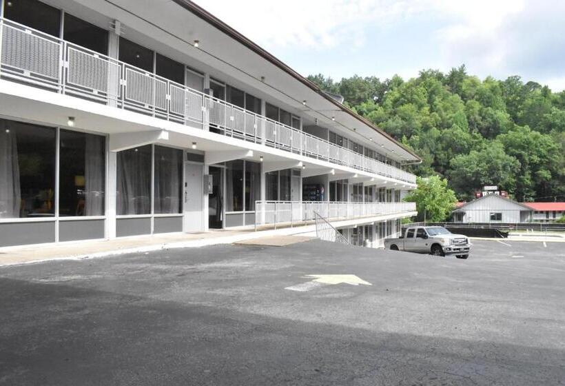 Отель Timber Ridge Lodge Gatlinburg