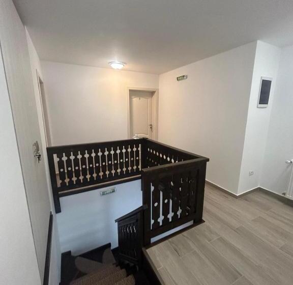 پانسیون Casa Dani&moni