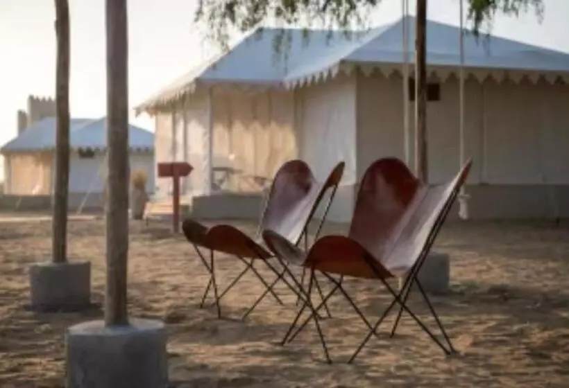 ホテル Sam Dunes Safari Campus