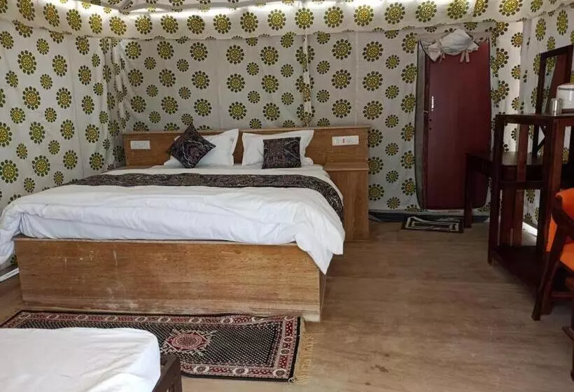 ホテル Sam Dunes Safari Campus