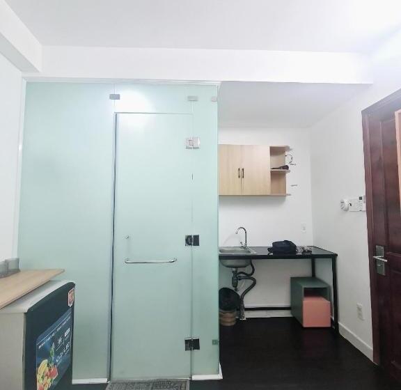 The Hidden Hogwarts   Nearly Bùi Viện Walking Street