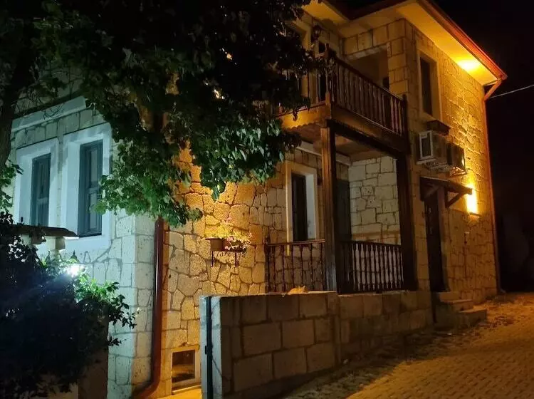 Paradise İmroz Butik Otel