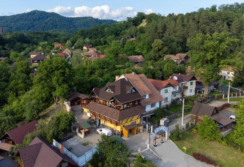 Camera 3   Pensiunea Panorama