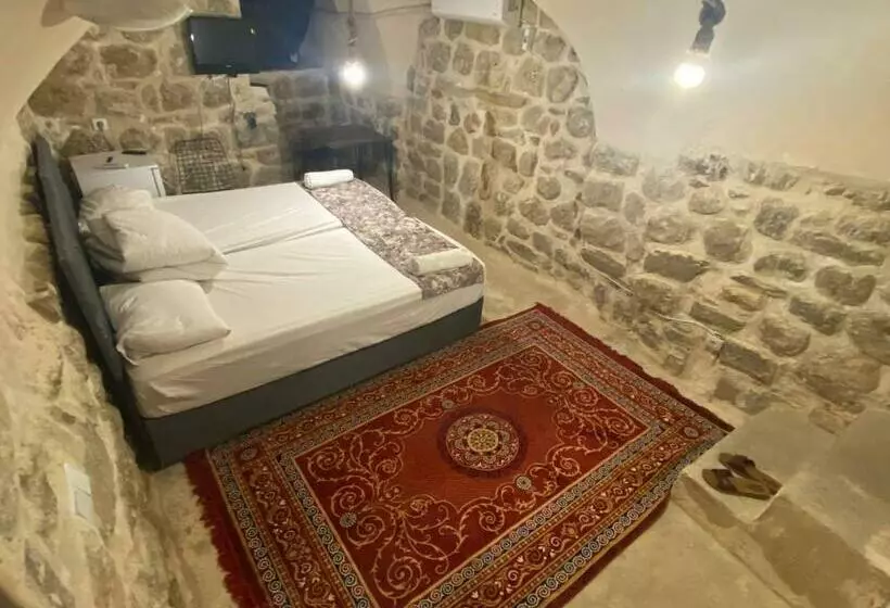 Gılgamesh Butik Otel