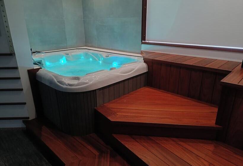 בית מלון כפרי Inthemia