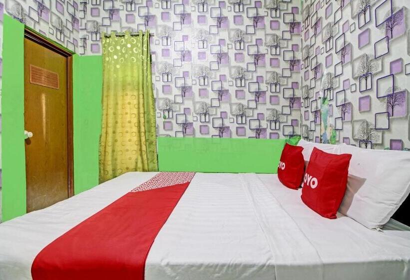 Hotel Oyo 92759 Penginapan Piji Kembar