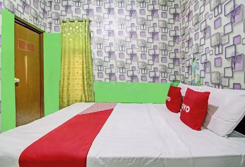 ホテル Oyo 92759 Penginapan Piji Kembar
