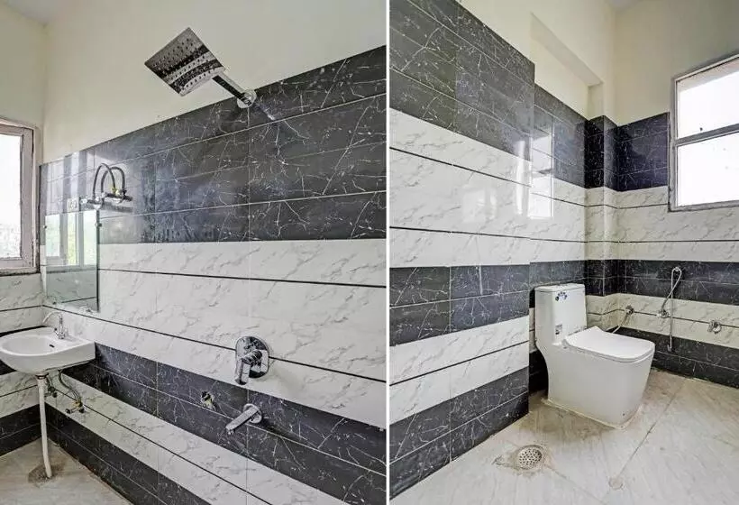 Oyo Flagship Hotel Jagdambey Residency