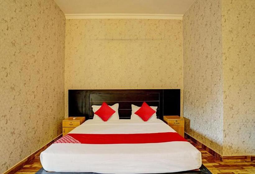 Oyo Flagship Hotel Jagdambey Residency