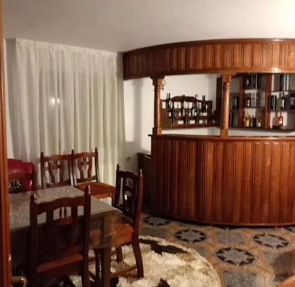 ペンション Casa Roman