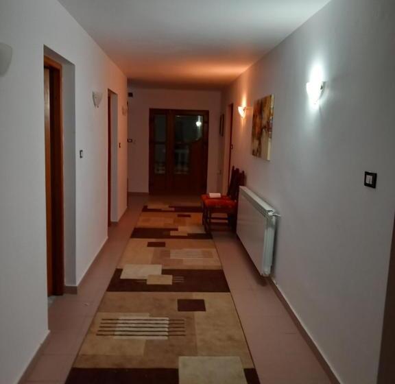 پانسیون Casa Roman