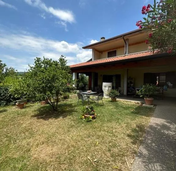 Hotelli Agriturismo Fioravante