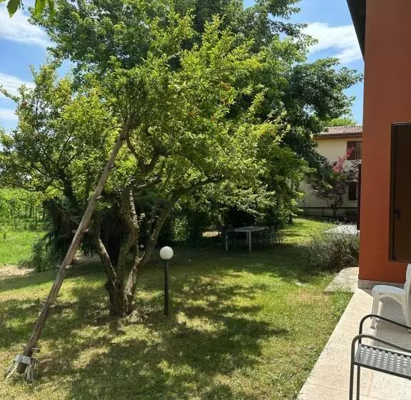 Hotelli Agriturismo Fioravante