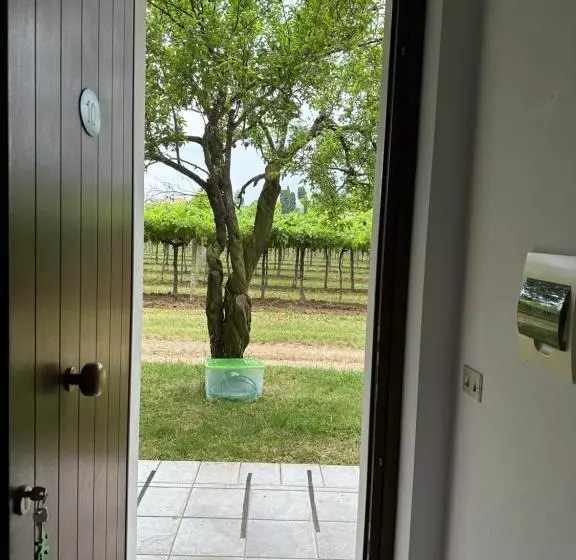 Hotelli Agriturismo Fioravante