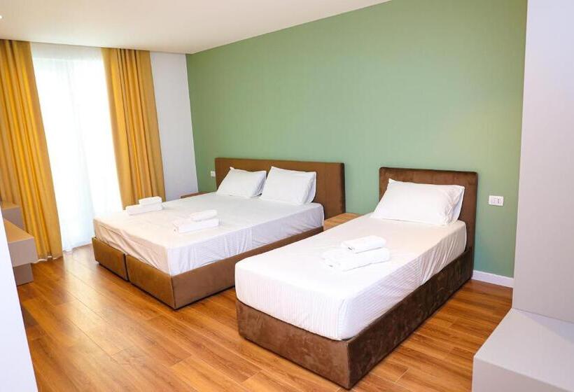 هتل Riviera Palace