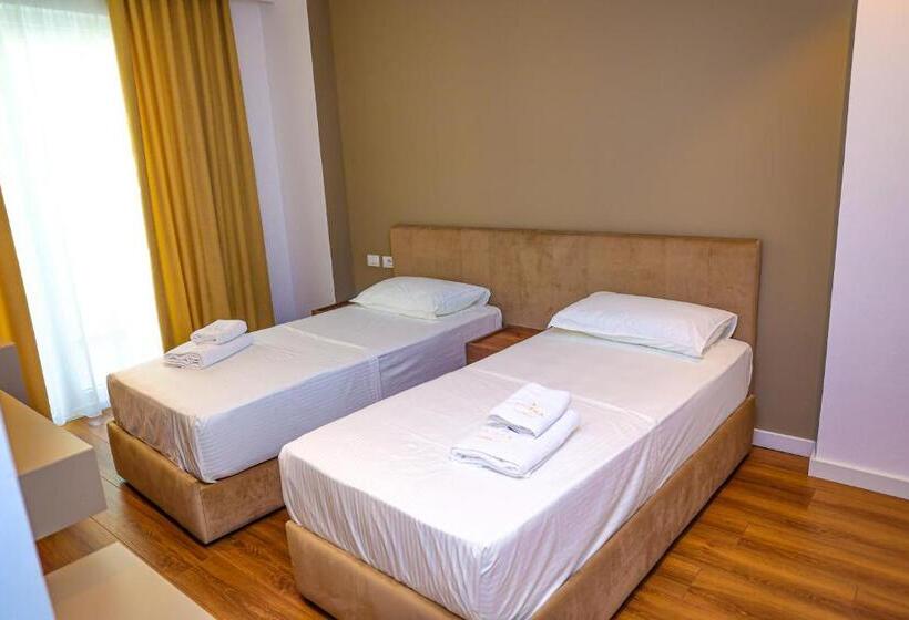 هتل Riviera Palace