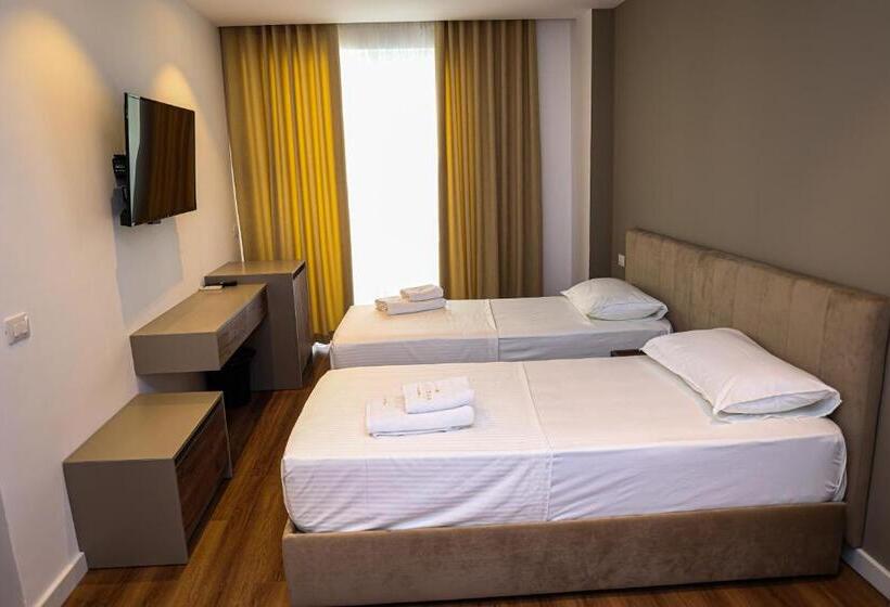 هتل Riviera Palace