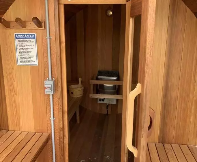 ペンション Dragonfly Inn Walkout Suites